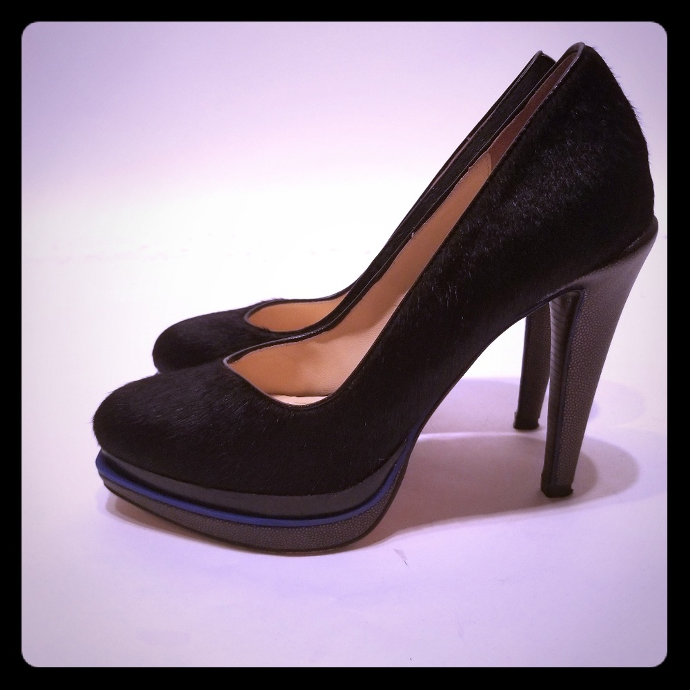 COLE HAAN NIKE AIR FUR PUMPS